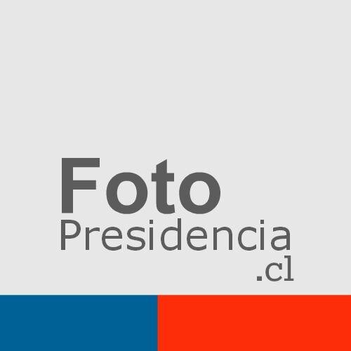 Fotografías de las actividades de la Presidencia de la República de Chile, de la Señora Presidenta Michelle Bachelet y de funcionarios de Gobierno. (gob.cl)