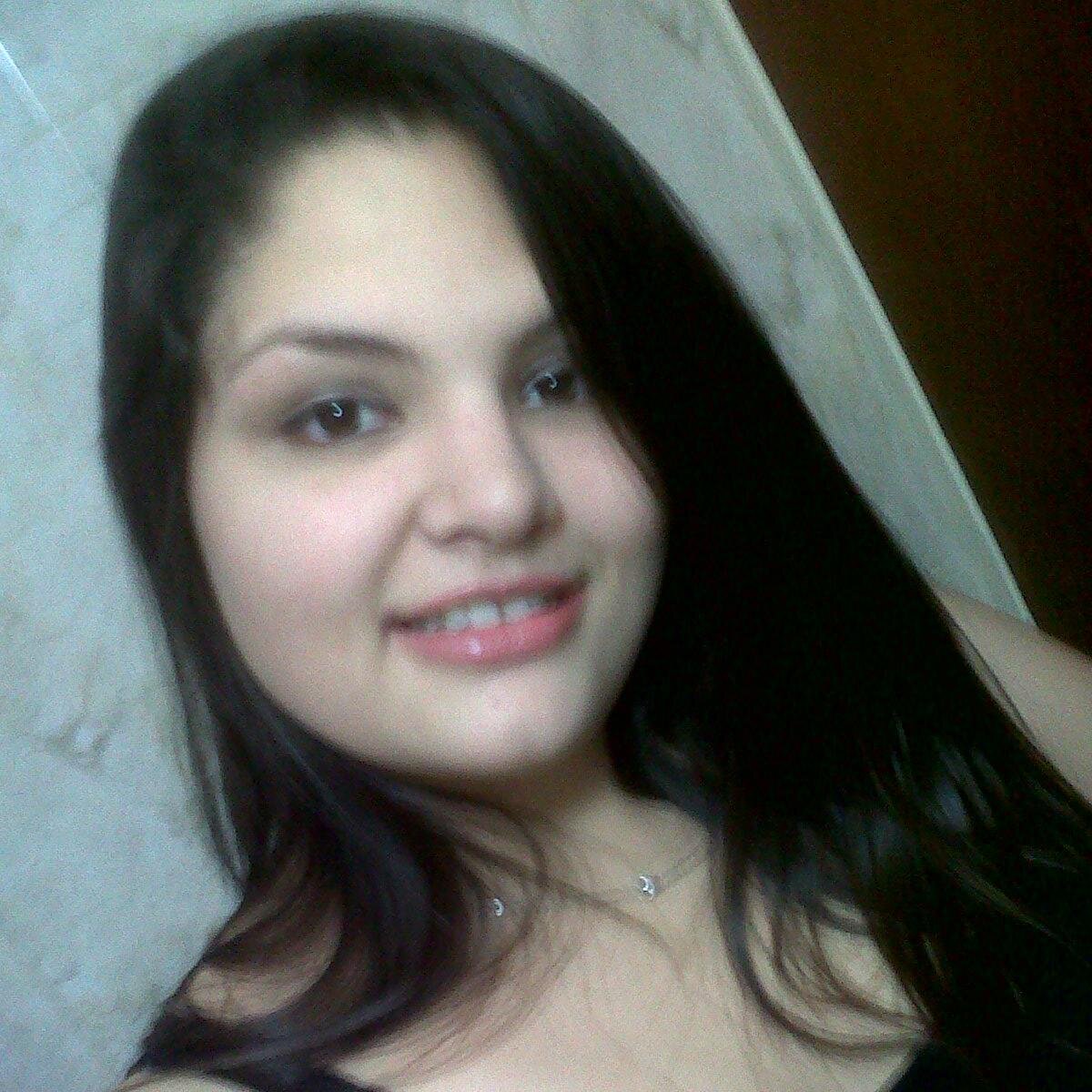 hilliany23's profile picture. Venezolana.Lcda en Educación Integral. comprometida con el futuro de mi país.