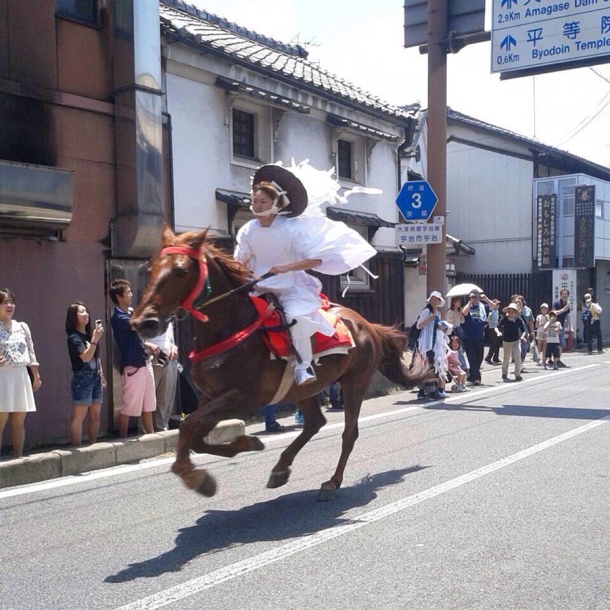 ちょっぴりいやらしいこと好きな31歳！
京都に住んでいるのでいやらしい話題で楽しく時間をすごしましょ！！