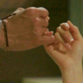 ‏ما ارتكى احد بعدك في حشاي ،انت روح 
الجنوبيه وكل ميولها.♡ ♡ '