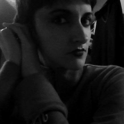 Sugarcoatedmess's profile picture. What the hell