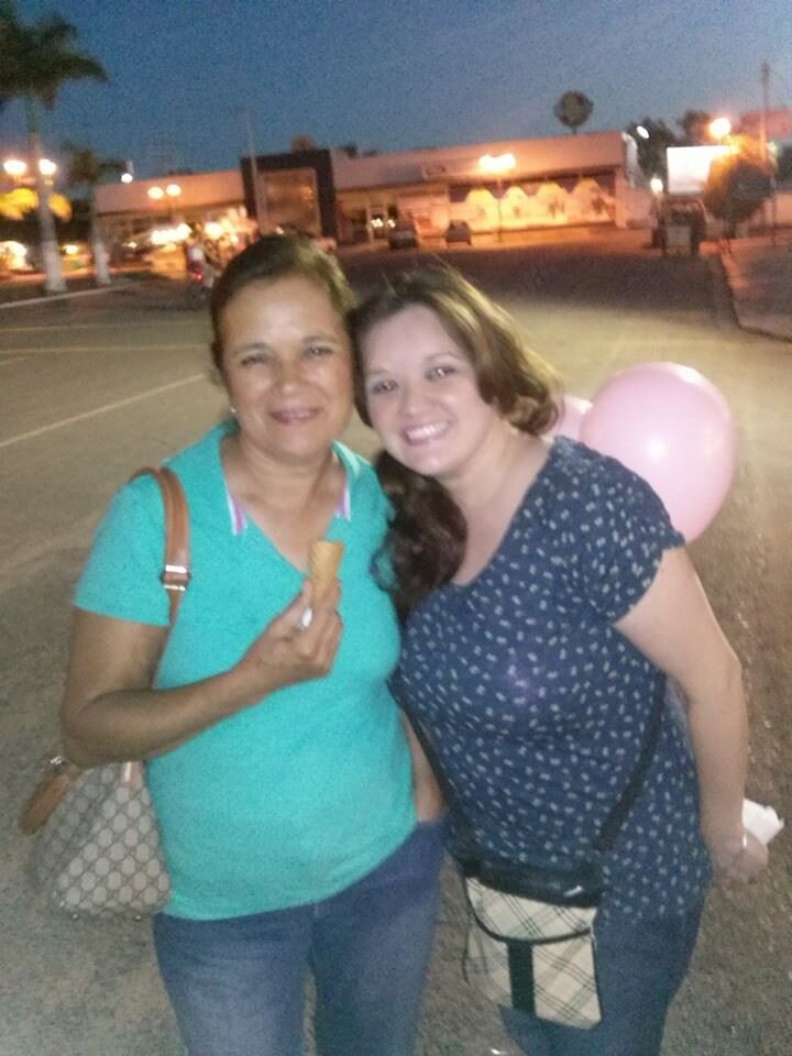 las amistades son para toda la vida y tener a mi mejor amiga es unaa bendiicion para mi!!
