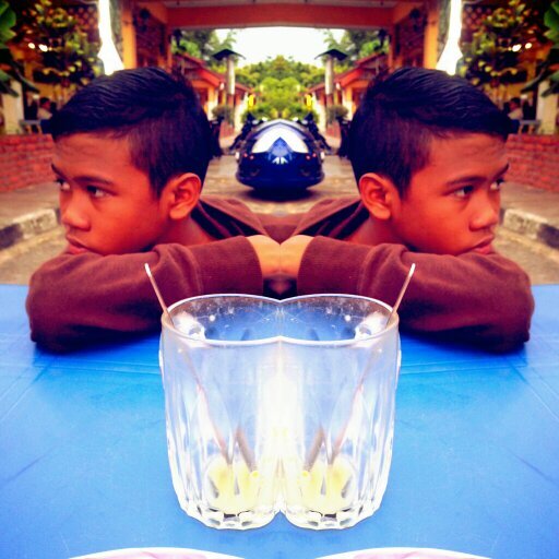 Account @KecHikZwaLaWei Cant Be Use Because I Forgot The Password . So I Made A New One . Invite Your Friend To Follow Me :)
