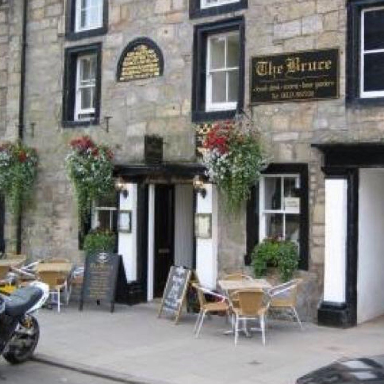 BruceFalkland's profile picture. A charming traditional country B&B, Restaurant and Bar situated in Falkland, Fife. Open all day everyday. Contact us @ 01337 857226
