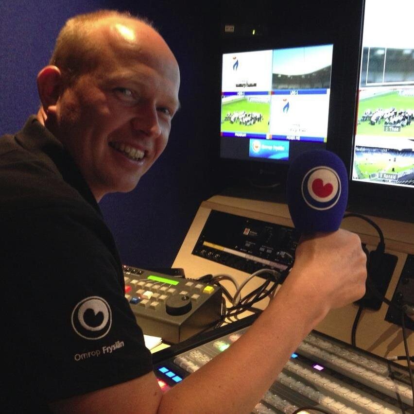 Eindregisseur bij ESPN, editor, schakeltechnicus en regisseur bij Omrop Fryslan TV, Vriend van sport en media.