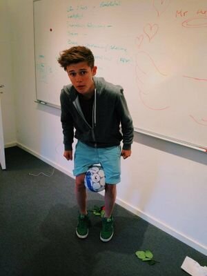 BenzilersPriv's profile picture. French BoyBenziler.♥