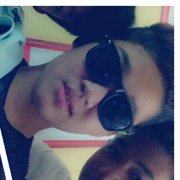 yuri4yuri's profile picture. 