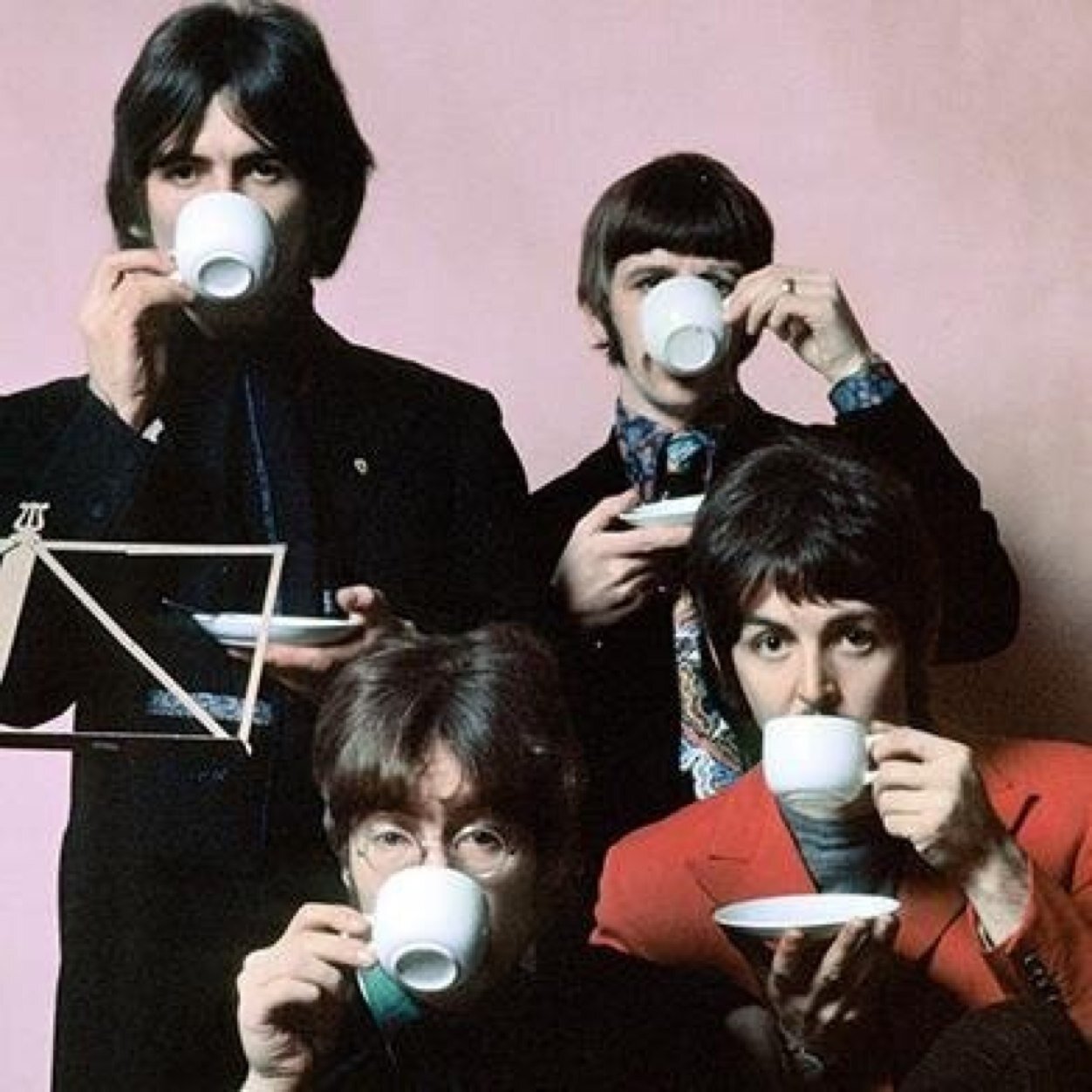 Place for those fans of the beatles | We are Beatles mania from Samarinda