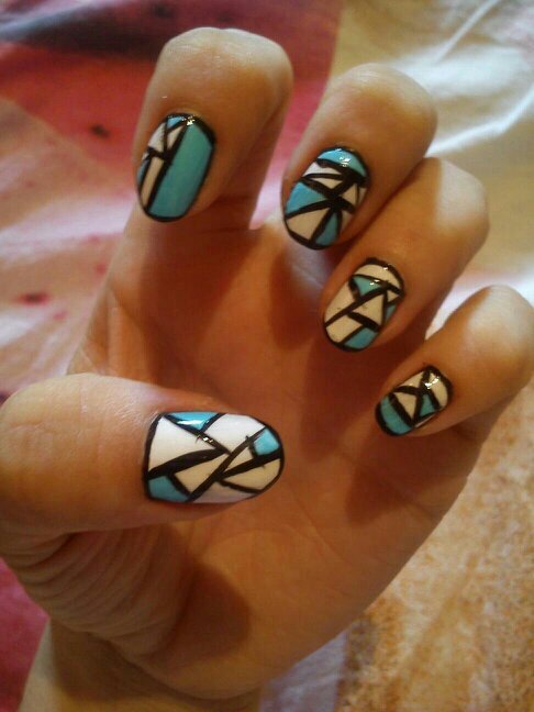 Diseños de uñas originales y echos por mi. Sigueme y te sigo :D    Cuenta personal -- @lennashuffle