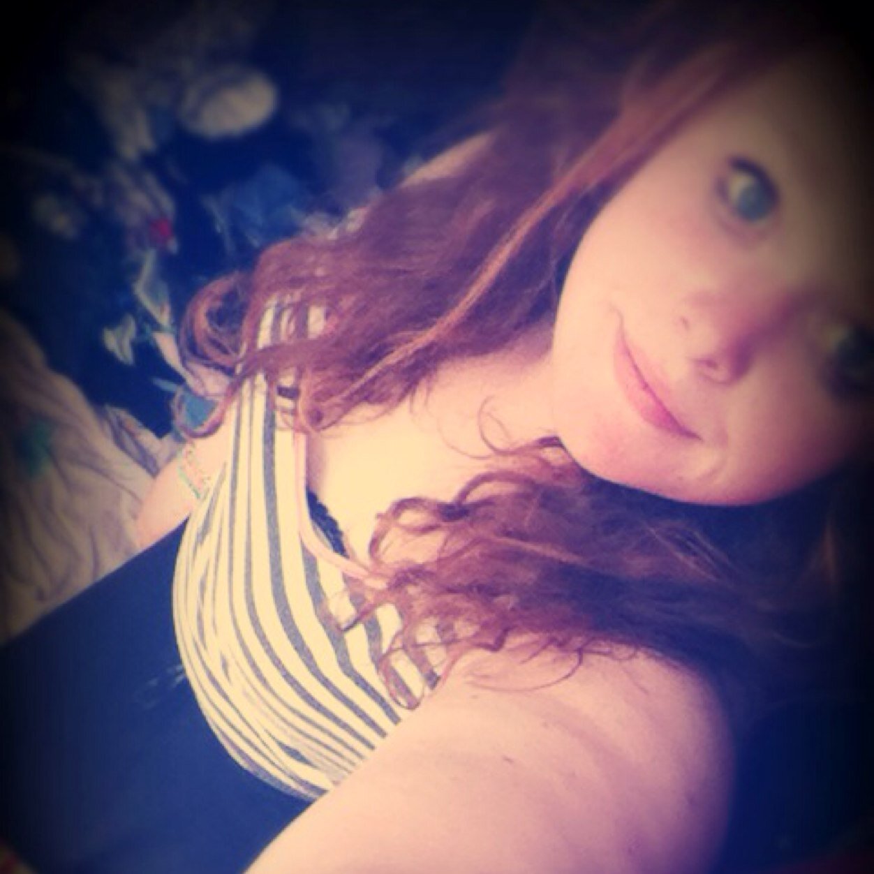 DonnellyElla's profile picture. Music is my life *one direction*ariana grande!xx friends mean the world to me :') xx