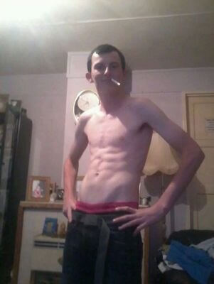 hello my name is Damian but I prefer to be called Damo I'm 18 I like to watch films with cuddles but I do have one problem I have no one to cuddle up too.