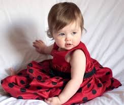Hey I'm Victoria Rose, I go to Play School, My mum is @Lizzy_Rose_RP