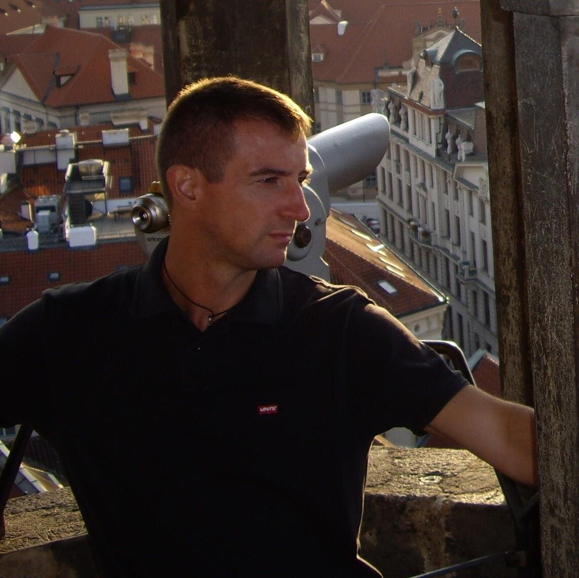 castemic's profile picture. 