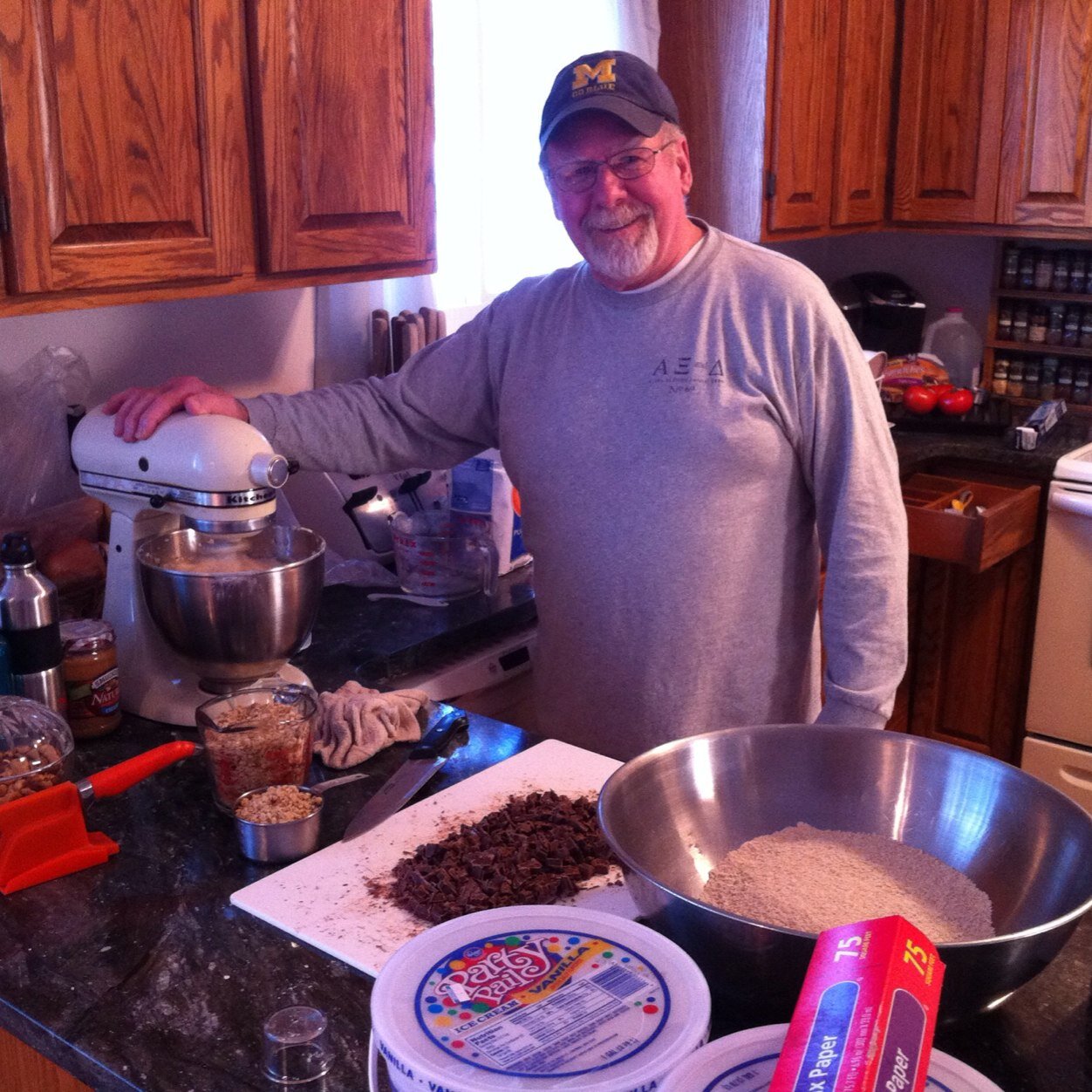 I'm a magican with meat. My specialty? Jerky, ribs, & other smoked vittles. What else? I bake a mean cookie & play golf.