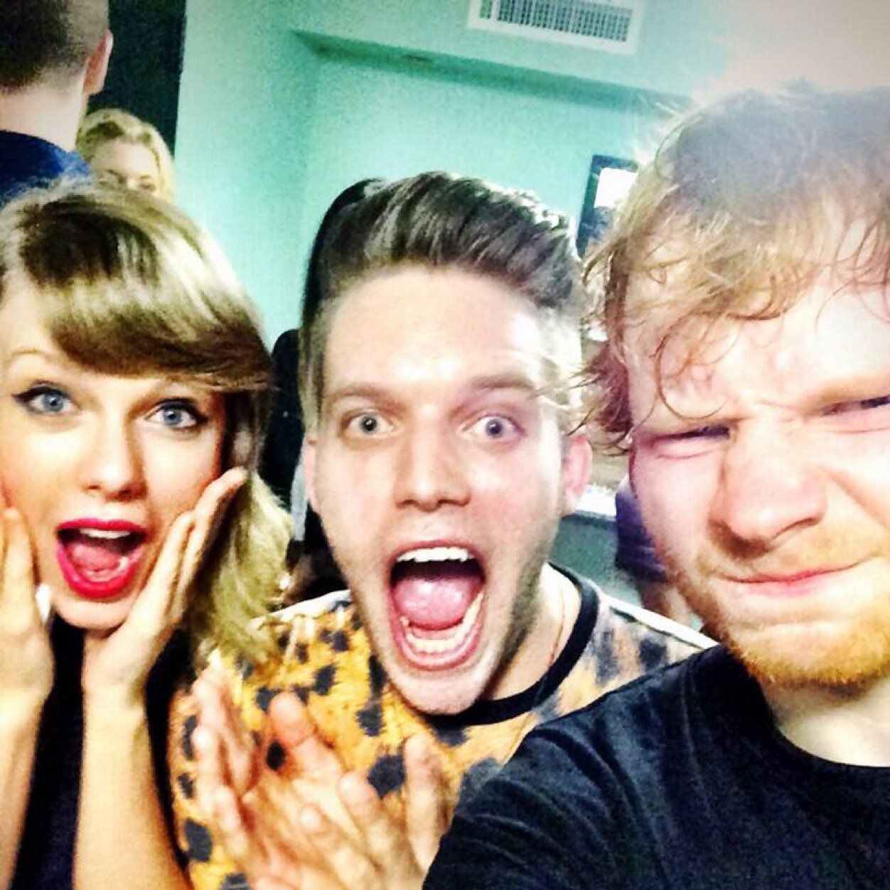 free follow from @follatonsheeran because youre the best. follow me there if u want
