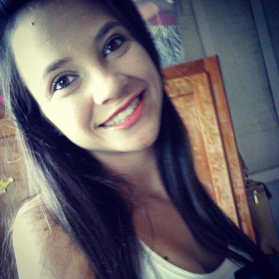 - A VERDADEIRA BELEZA , NÃO ESTA NO ROSTO ONDE MUITOS PROCURAM . . . MAS SIM NO CORAÇÃO , ONDE POUCOS SABEM CHEGAR..! *-* @patrik_savian 3