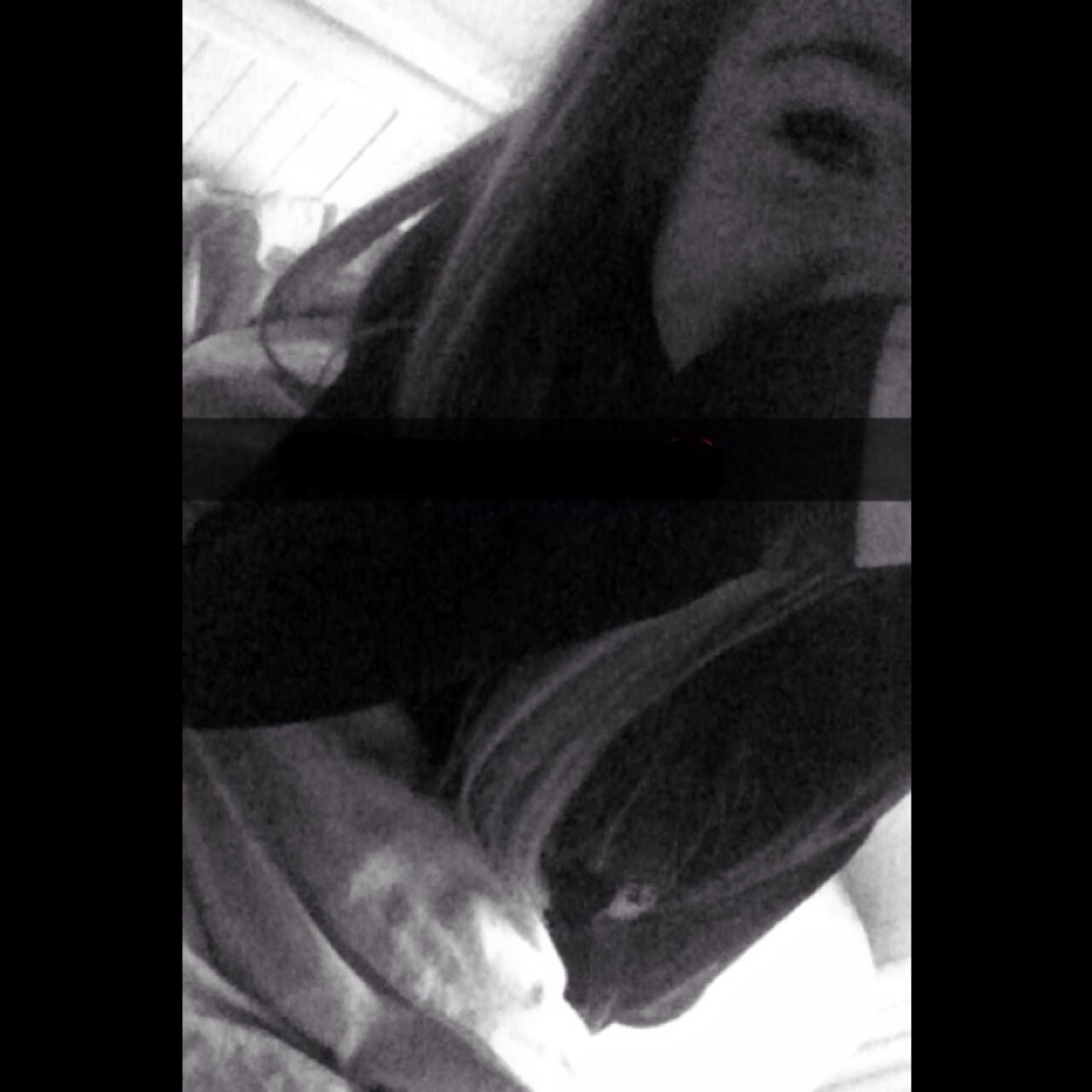 People come and go like seasons do ✌️
