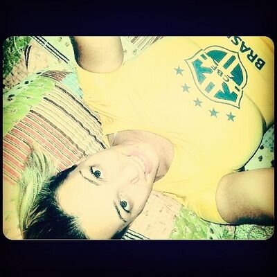 Sou guerreira. Me jogue aos lobos que voltarei liderando a matilha.