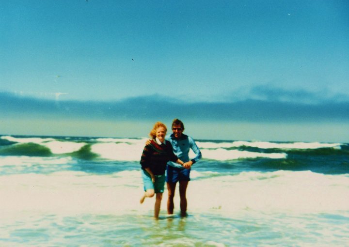 MaryMullen777's profile picture. Dublin-born Irish grandmother, reared in Sligo, aspiring writer, trailblazing for OAPs in the Twittersphere...