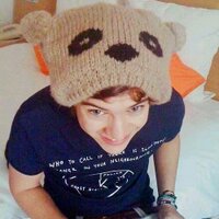 gabs (@readbio_59) 's Twitter Profile