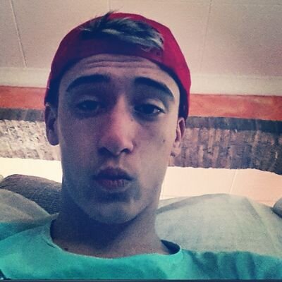 SergioQuiles3's profile picture. Estudiant ! Jugador de Futbol #LSJ #ACDC  ;) ! Tengo el don de sonreir por todo , porque a pesar de todo siempre hay razones ;)