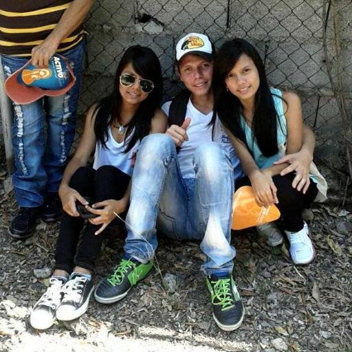 :$ los bichos vuelen como las bruja