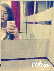 Ama lo que tienes, antes de que la vida te enseñe a amar lo que perdiste