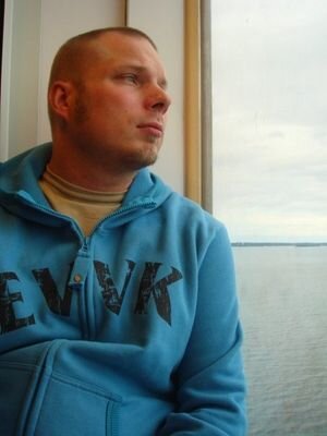 wronic's profile picture. 