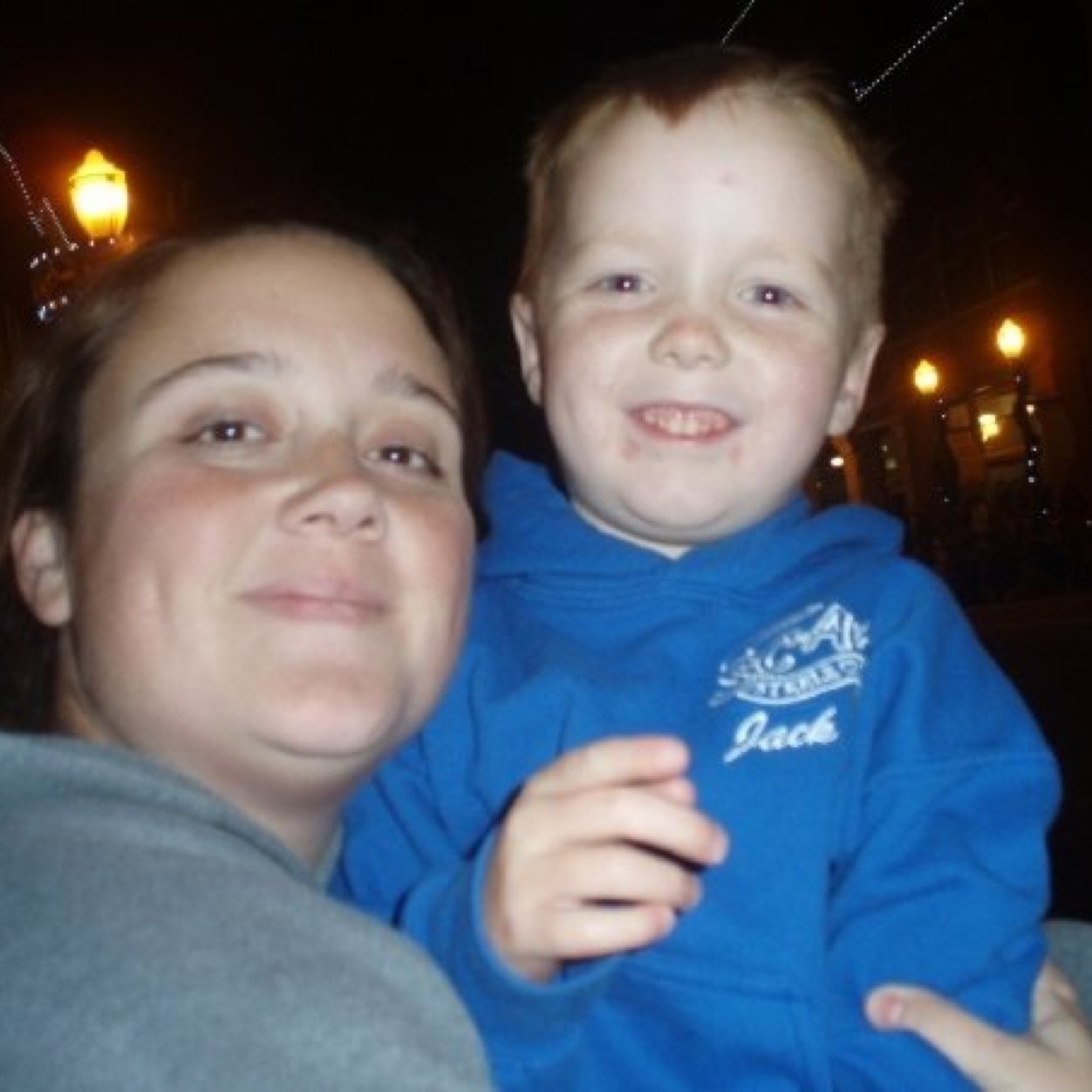 tina_white13's profile picture. 