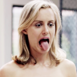 piperxchapmanx's profile picture. ''I wanna taste what you taste like.''