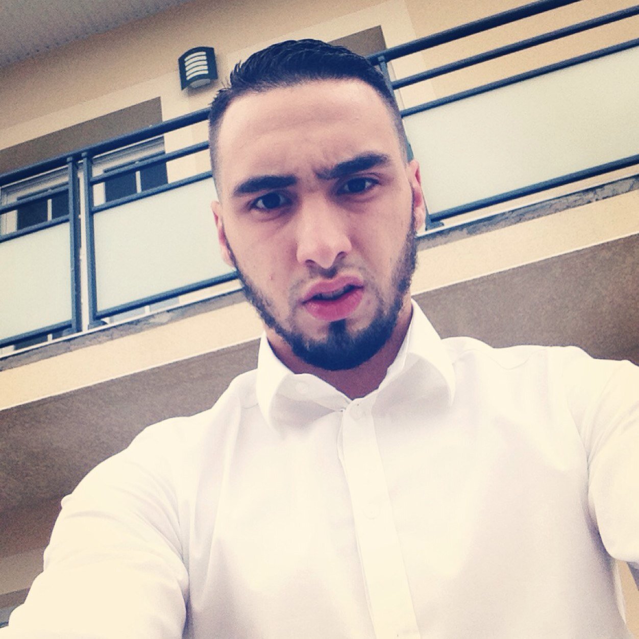 Smymadisa's profile picture. Mon inspiration ? Elle commence la ou s'arrete la tienne boy