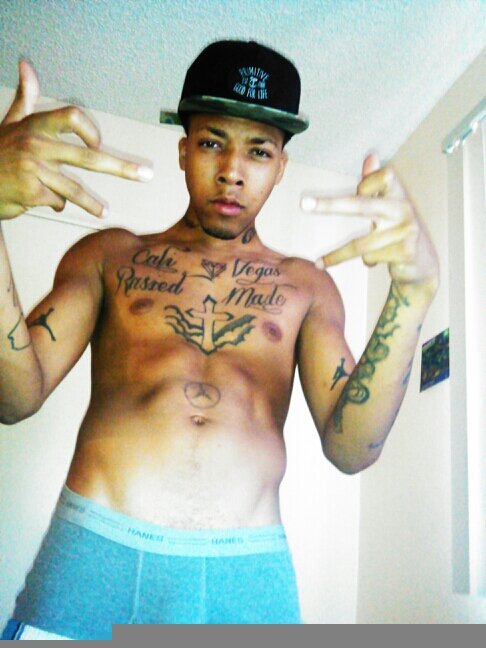 asapmfhussle's profile picture. 