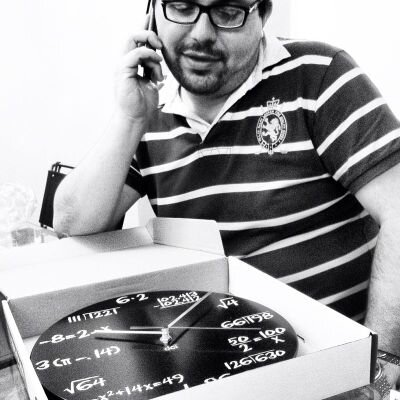 Potentino, ingegnere Amo la matematica e @catepol Gioco e lavoro con i numeri e le parole