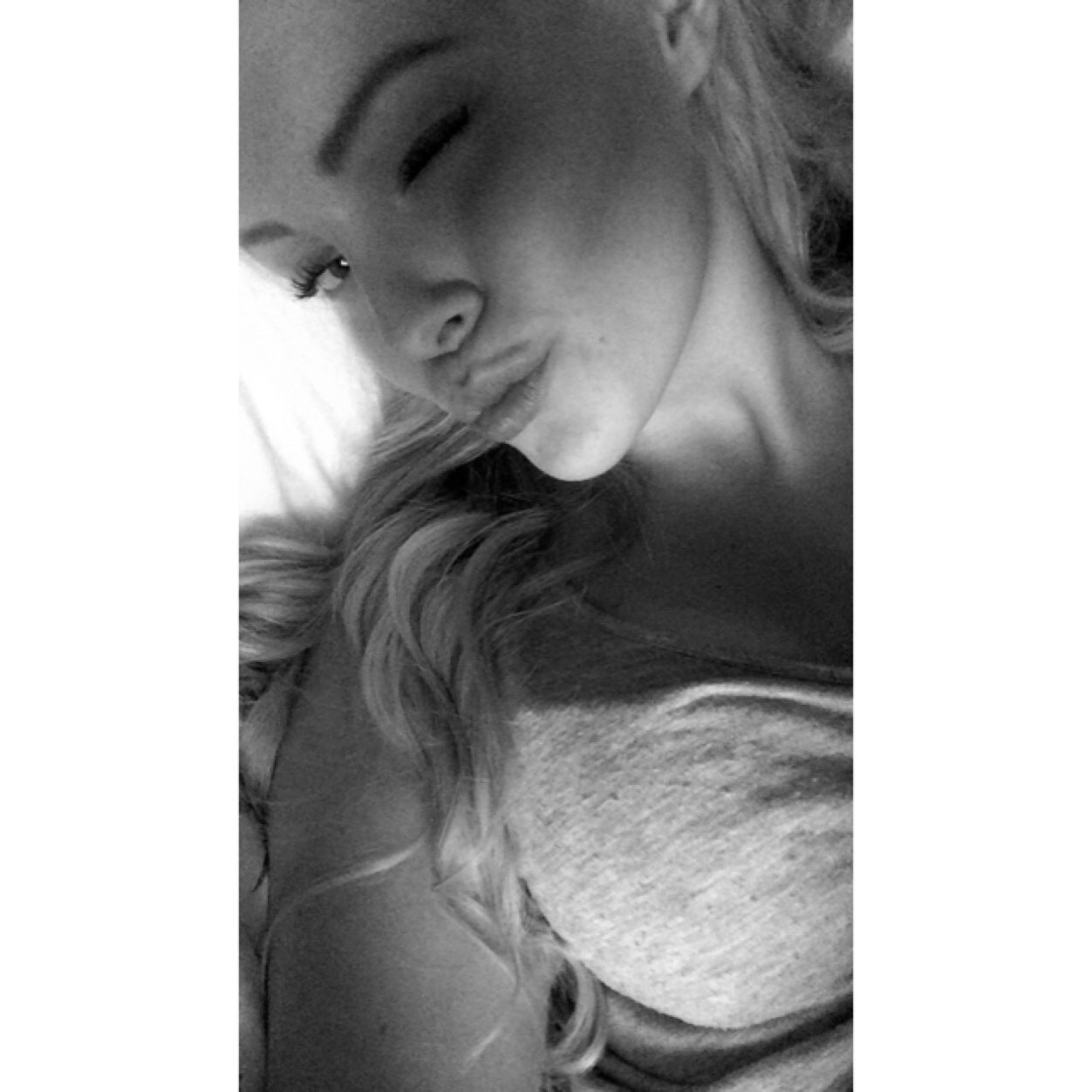 eelisabeth_x's profile picture. 