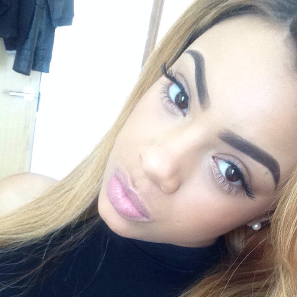INSTA: Sophii_2
