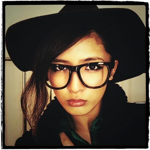 藤井萩花【Flower】E-girls (@shuka_Egirls) / Posts / X