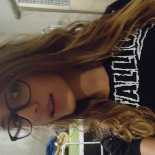 jugar sem conhecer é ter inveja sem admitir...  u-u   #ficadica