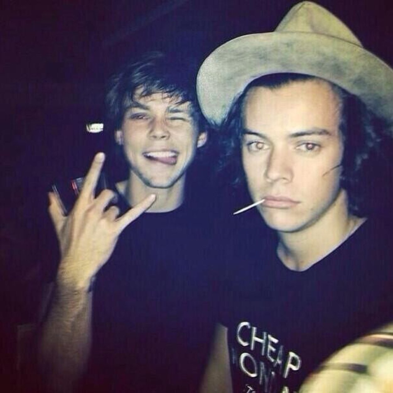 ☼luke&hayes are my sunshines☼