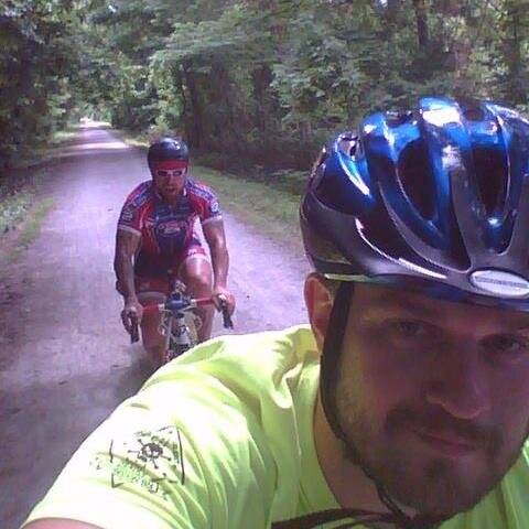 We're two Marine veterans cycling cross country for @CPCharity in honor of our friend LCpl Johnny Strong. Follow our ride #pax2pax https://t.co/McPiy5z9Bi