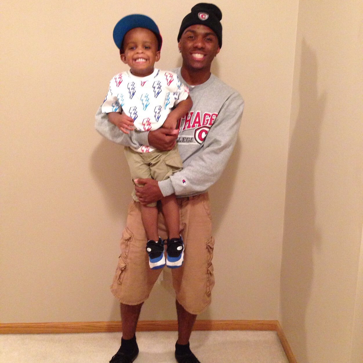 McCAnt303's profile picture. 