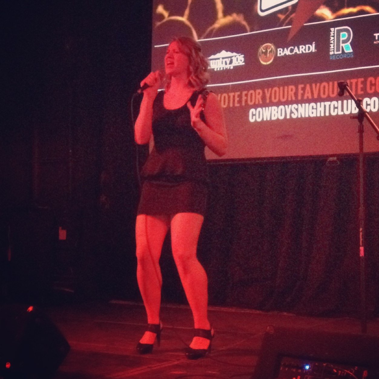 jessimacmusic's profile picture. My name is Jessi Mac, I'm Canadian and love to sing country songs. Enough said.