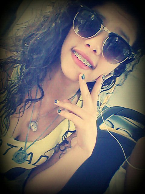 ♡♡♡Sou lovatic com muito orgulho não tenho vergonha de dizer Amooo a Demi minha diva♡♡♡♡