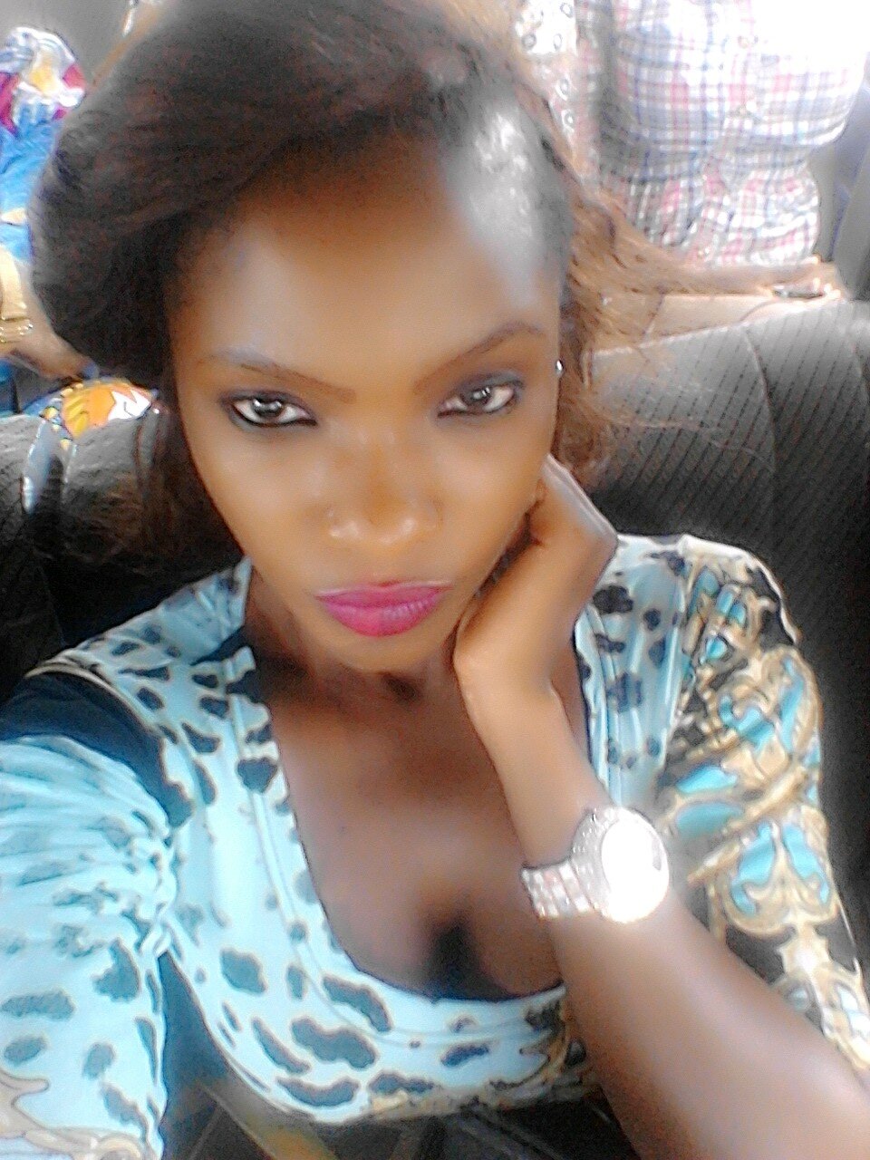 Happiness/laughter is my logo... @dollypee2 has my heart♥♥♥