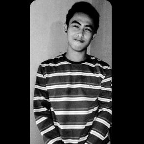 Alviano_Mustafa's profile picture. harumkan tanah air,sekolah,kedua orang tua dan keluarga. Lapangan