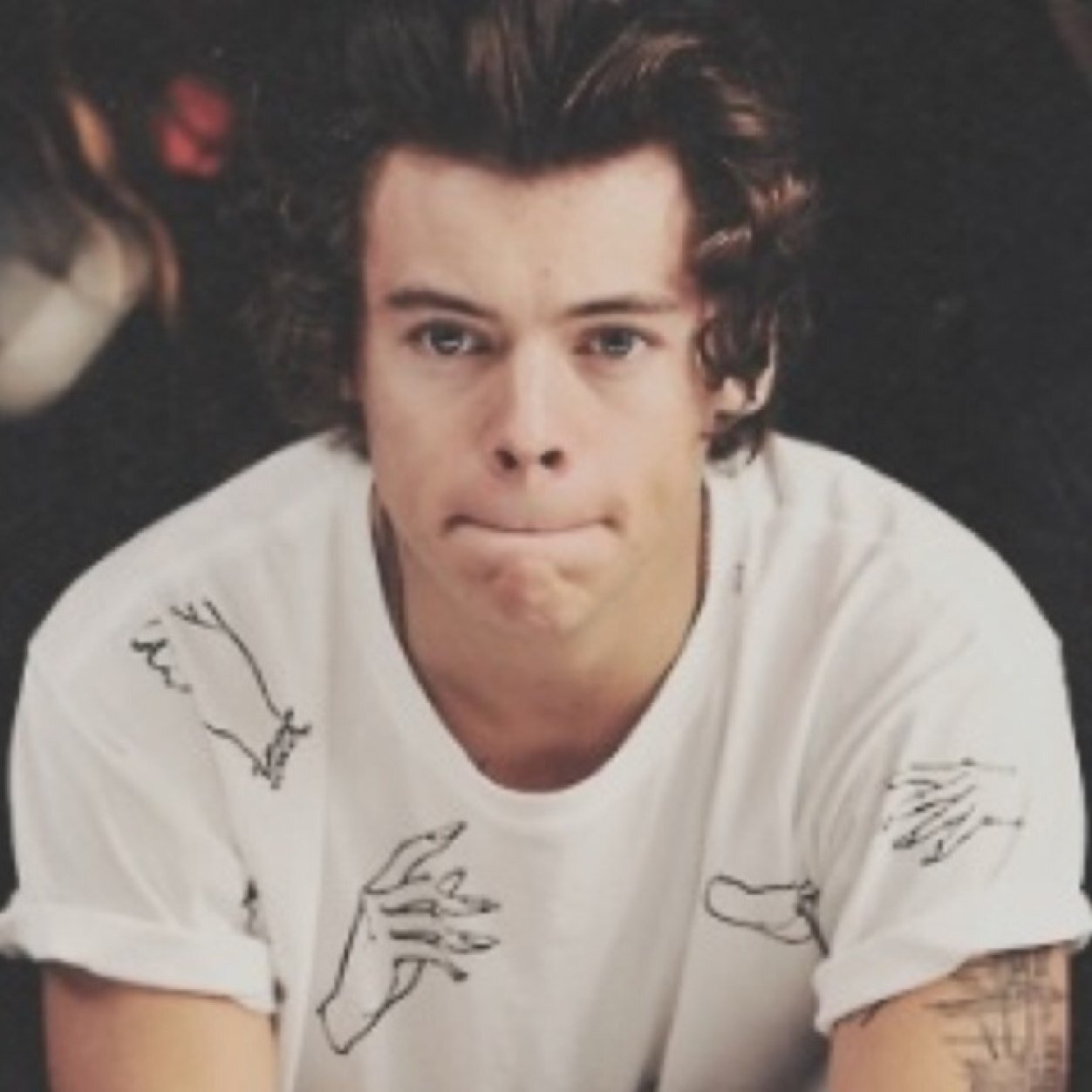 Don't follow me this is free follower, follow me in @bizzleftpayne thanks you:* / No me sigas te regalo mi seguimiento, sigueme en @bizzleftpayne OJO REVISO