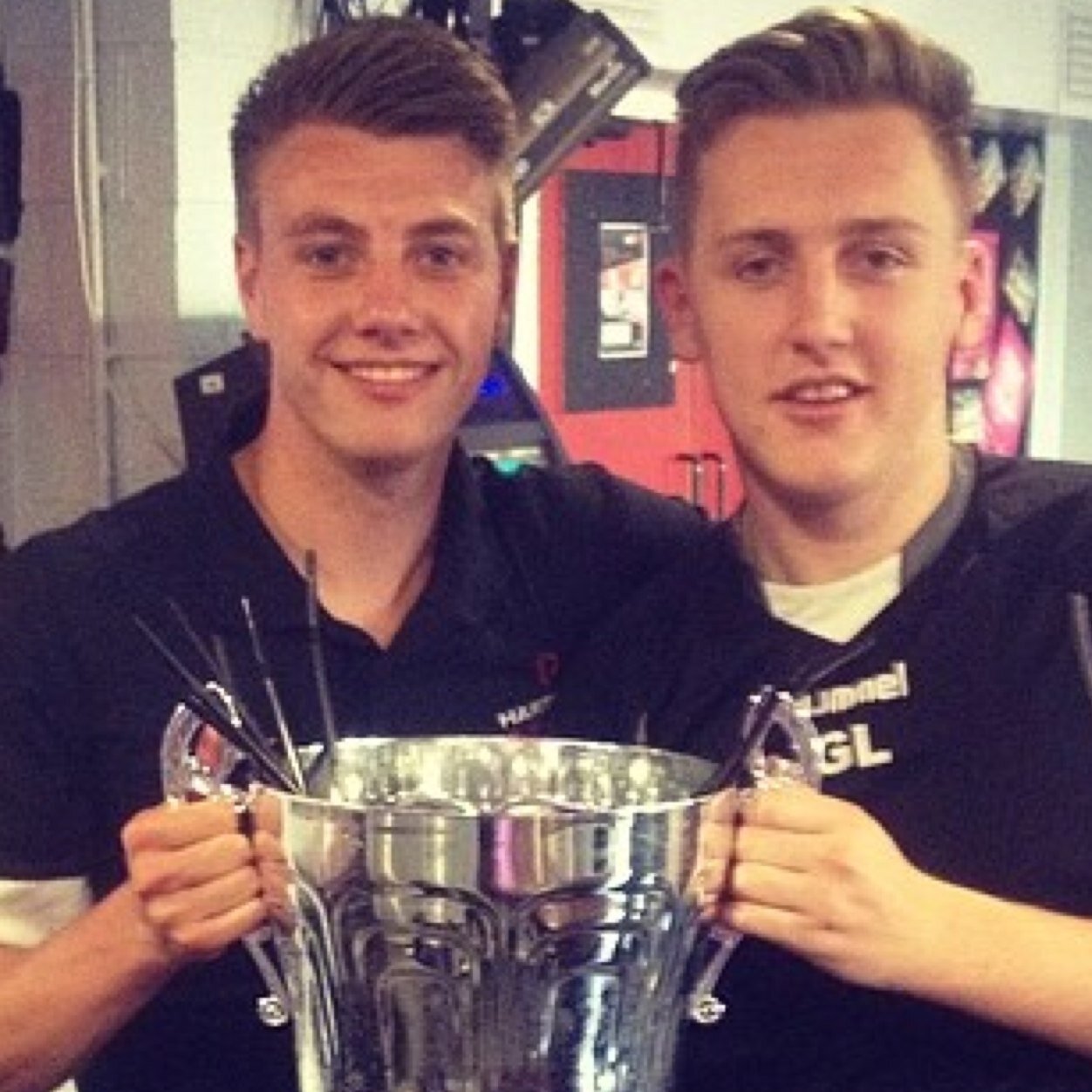 Robin7Jon's profile picture. All know the path, very few get to walk it!!           
                       Dare To Dream