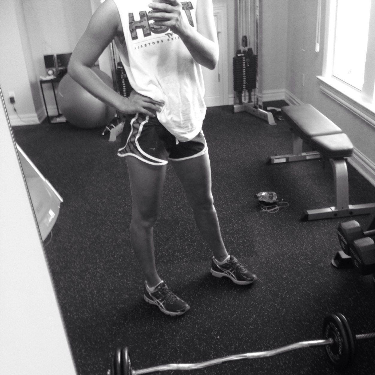 18 y/o college sophomore--Former runner turning lifter---ED recovery---