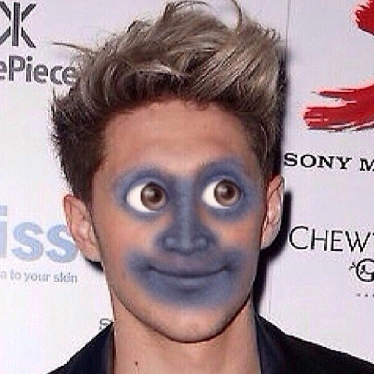 Here to obsess over 1D, Ansel Elgort, Theo James, and other hot guys