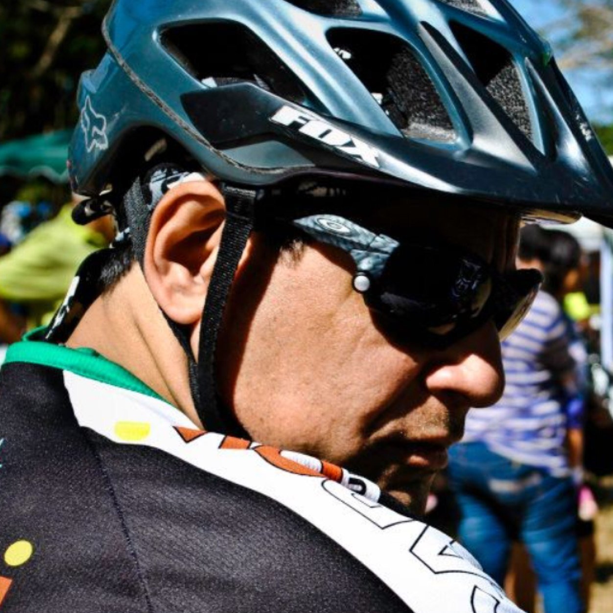 Si trabajas duro y das lo mejor de ti, el mañana sera mejor que el ahora. Jordanygr@hotmail.com ciclista, amante de los animales y el futbol.