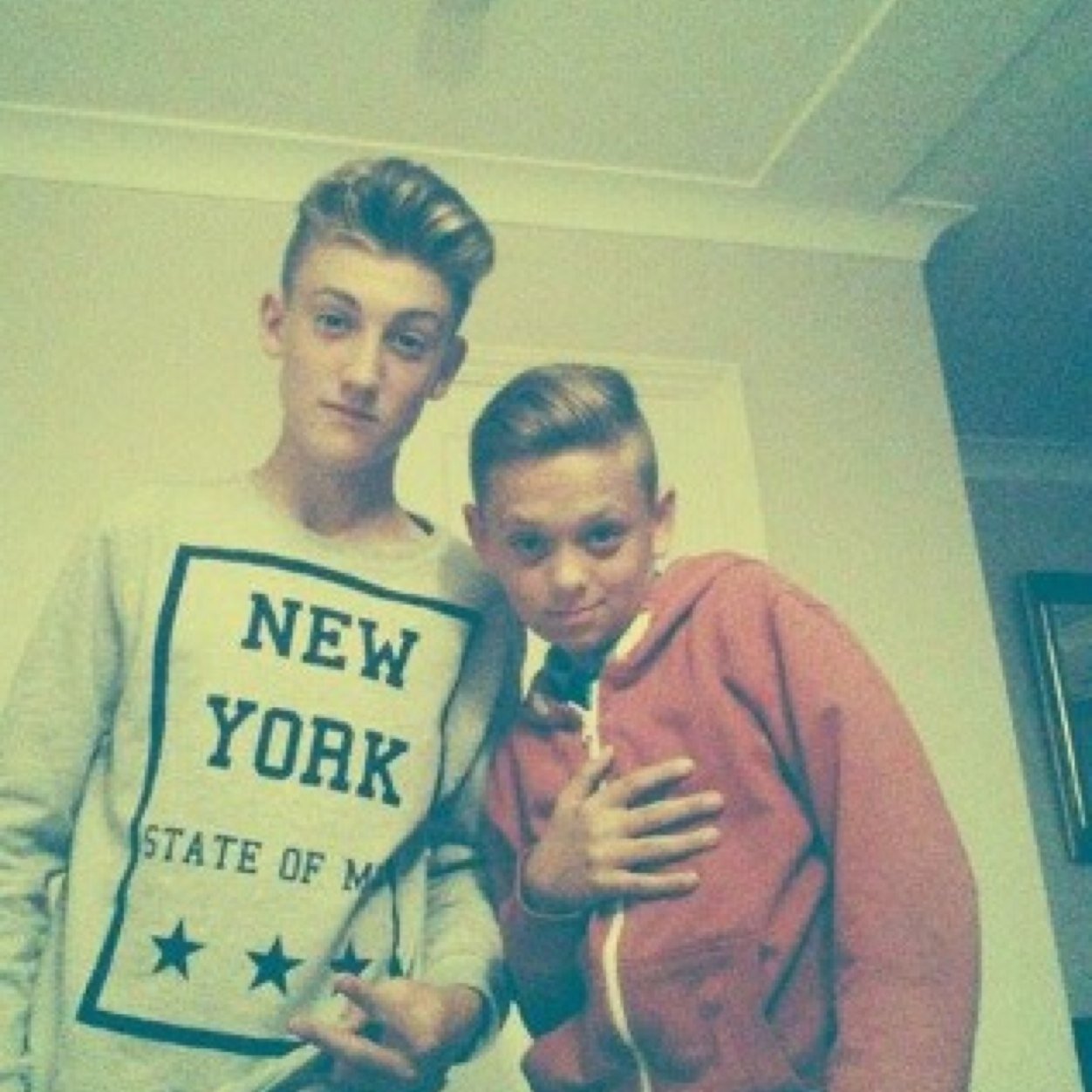 Follow me and i will follow back Bestmates jake vin Sam char chris arshan aaron alfie joel joe